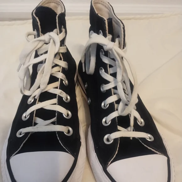 Converse Used - Converse Womens Chuck Taylor All Star Lift ,Black, size 5 - Picture 14 of 14